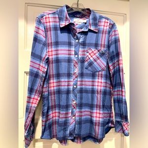 Vineyard Vines women’s plaid button down